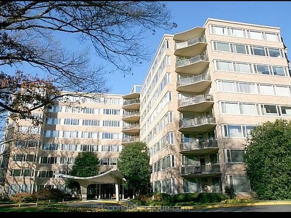 5th image of 4101 Cathedral Ave NW APT 812
