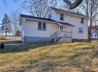 16438 Carr Rd, Kendall, NY 14476