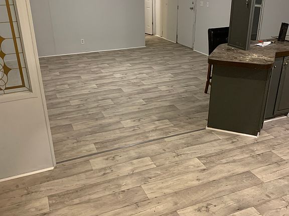 2nd image of 639-639 Tulip St