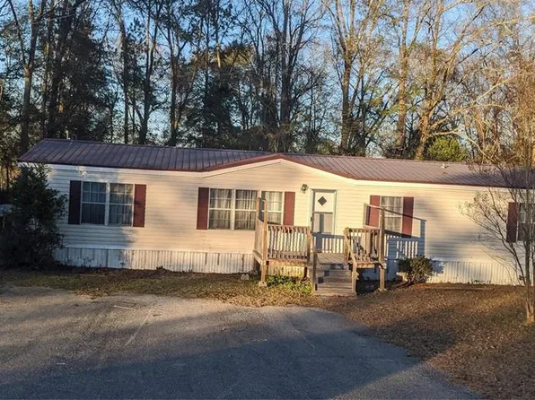 82 Chase Ln, Troy, AL 36079