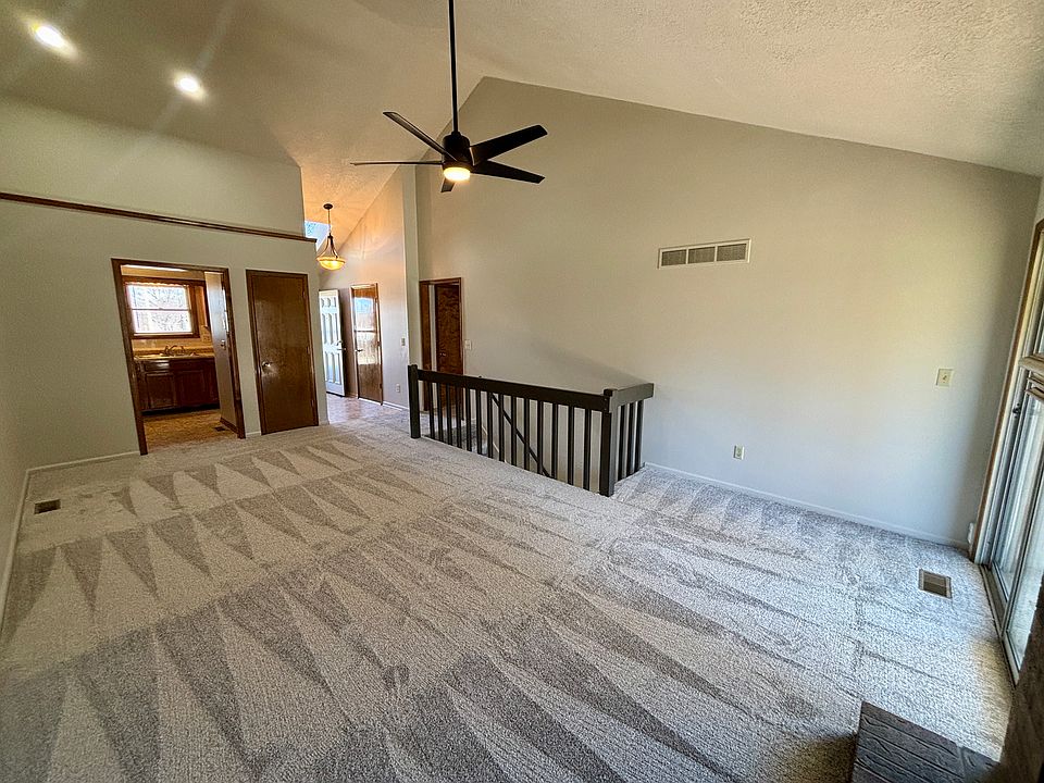 Spacious Living room. Brand new carpet