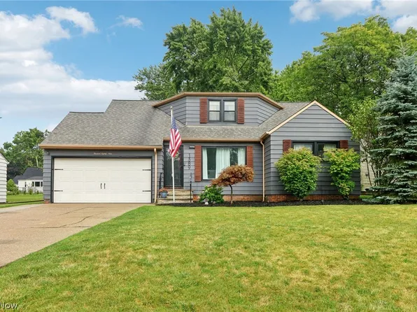 1389 Beaconfield Rd, Lyndhurst, OH 44124