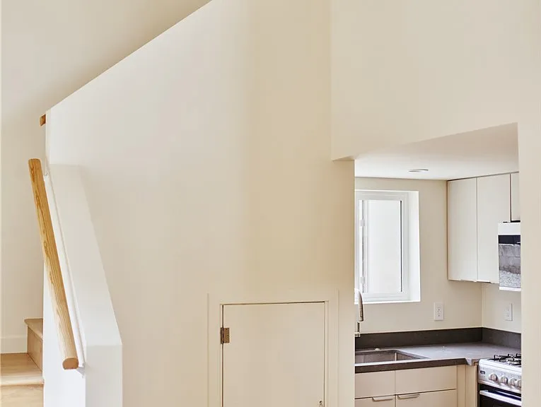 3743 Locke Ave #1/2 — Photo 6