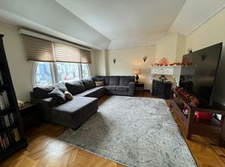 842 Cayuga Ave, San Francisco, CA 94112