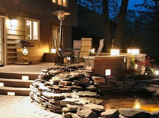 223 Glen Oak Dr, East Amherst, NY