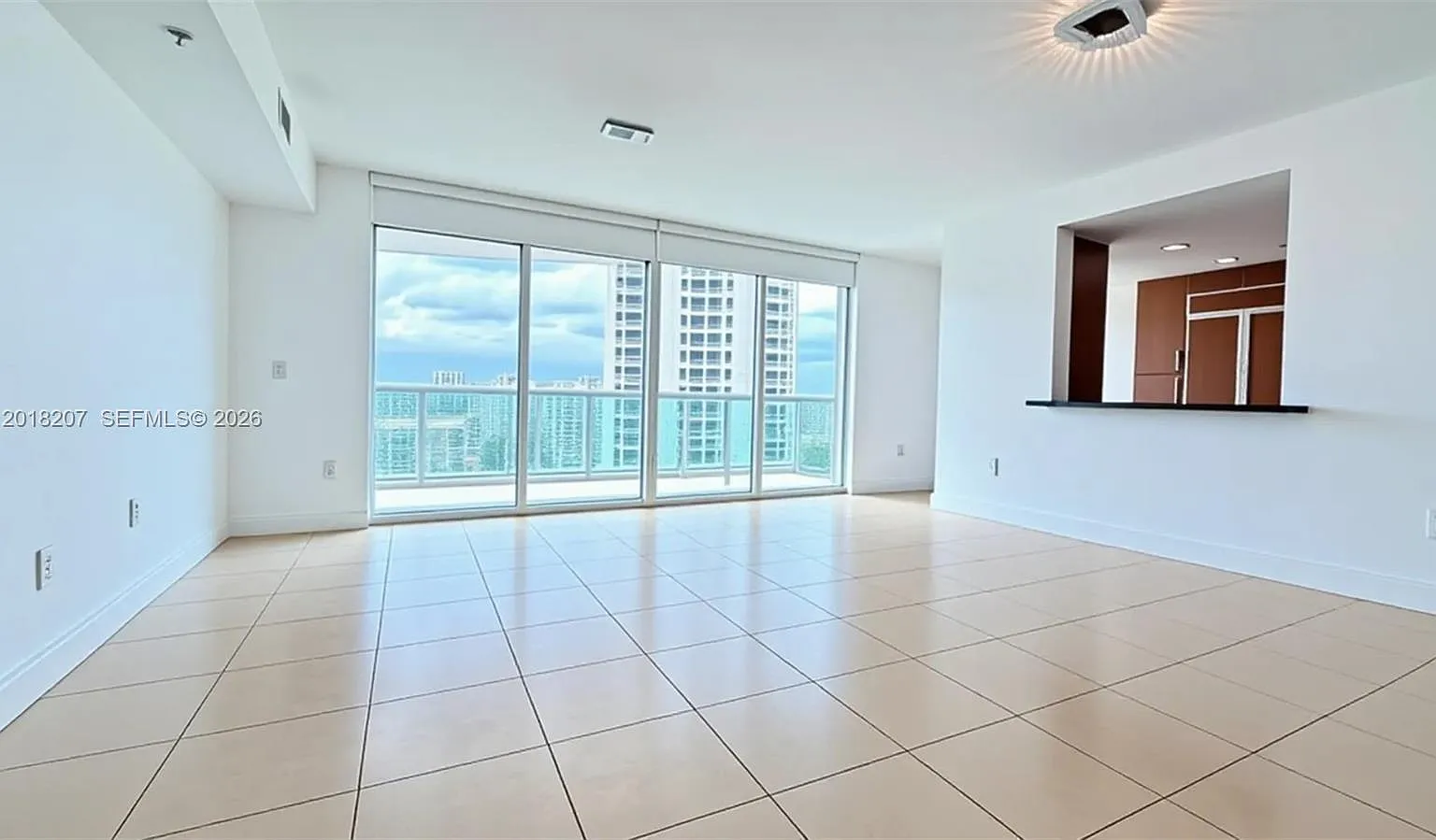 The Parc At Turnberry Isl — Photo 1