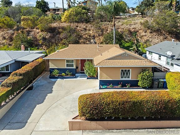 4th image of 5826 Nagel St