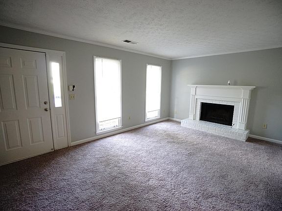 2nd image of 736 Indian Lake Dr NW