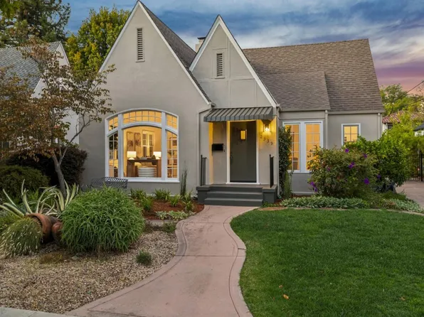 2339 Emerson St, Palo Alto, CA 94301
