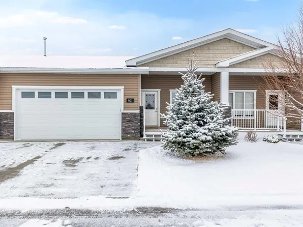 350 N Somerside Rd SE #802, Medicine Hat, AB T1B 0R9