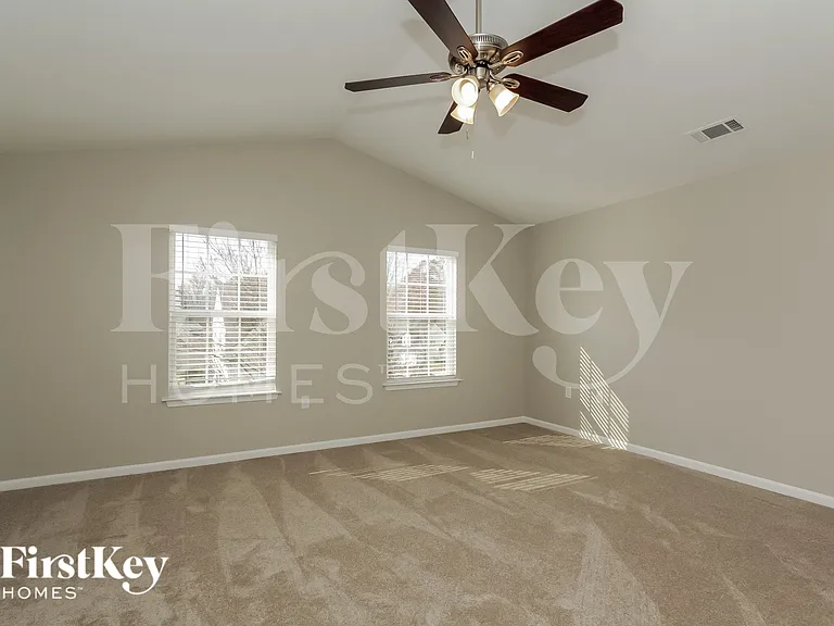 4538 Austin Dekota Dr — Photo 9