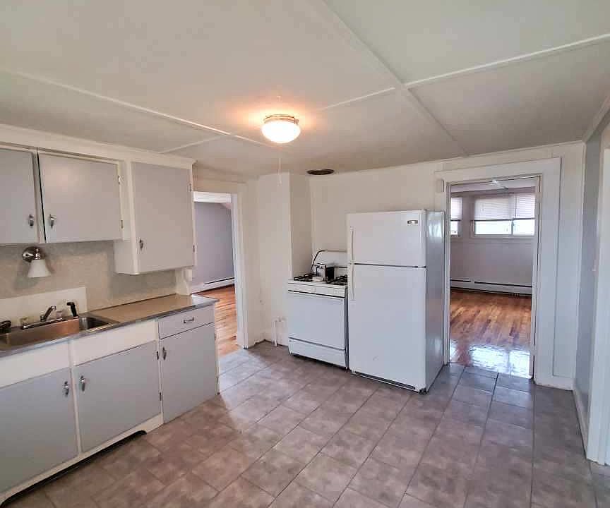 1st image of 74 Genesee St #2