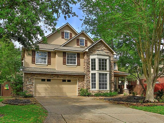 3rd image of 34 Redland Pl