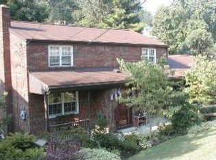 272 Old Lebanon Church Rd, Pittsburgh, PA 15236