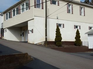 15 Adams St, Hanover Township, PA 18706