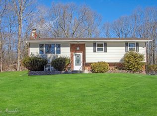 19 East Rd, Wallkill, NY 12589