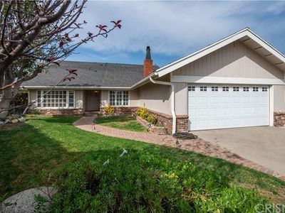 13787 De Foe Ave, Sylmar, CA, 91342