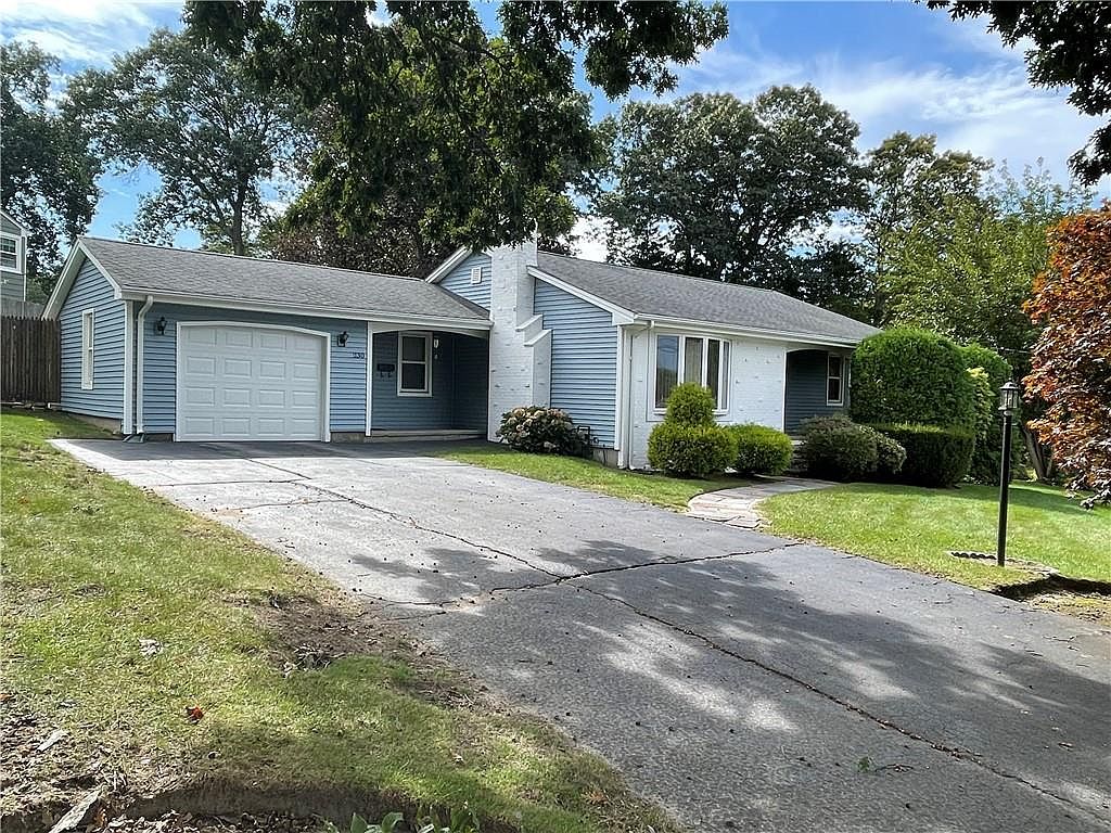 230 Garden Hills Dr, Cranston, RI 02920 Zillow