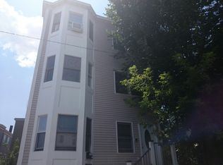 12 Roach St, Dorchester, MA 02125