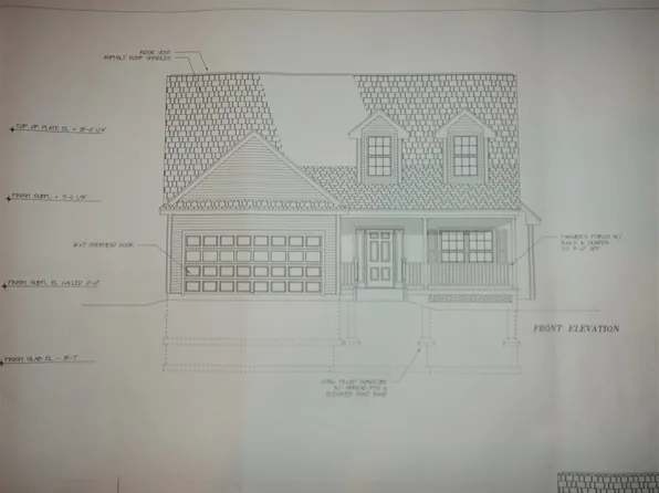 3 Bent Grass Cir, Kingston, NH 03848