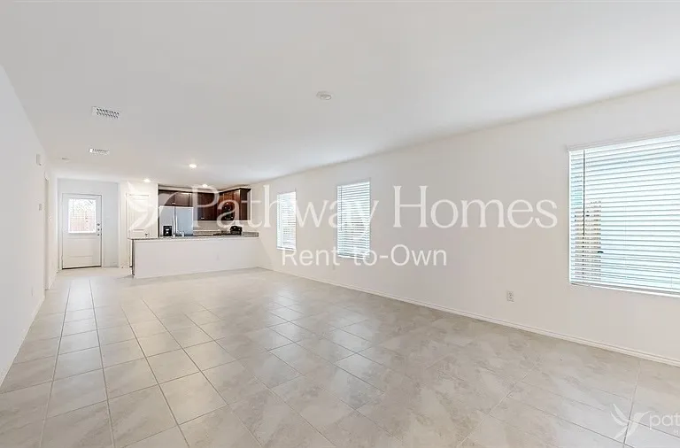 8809 Red Fox Trl — Photo 5