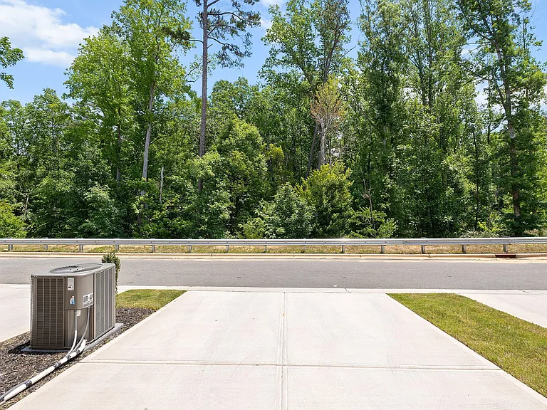 1127 Breadsell Ln — Photo 41