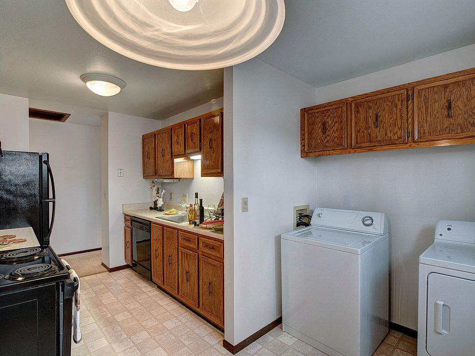 Sunset Ridge Washer & Dryer