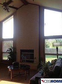 4th image of 21306 Honeysuckle Dr