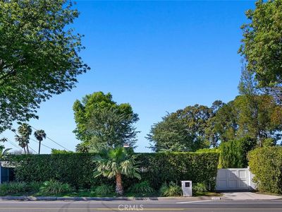 5923 Corbin Ave, Tarzana, CA, 91356