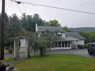 501 Iron Bridge Ln, Dauphin, PA 17018