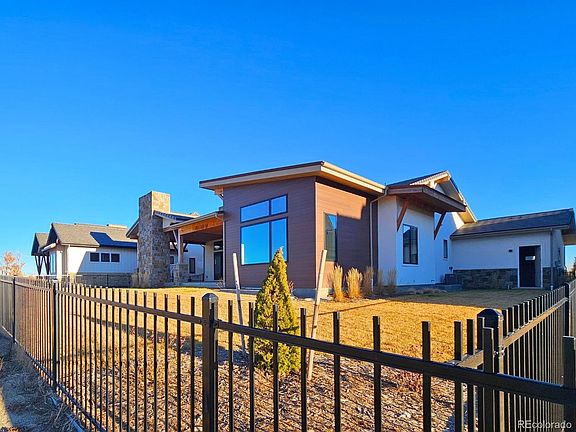 2nd image of 2100 Scottsdale Road