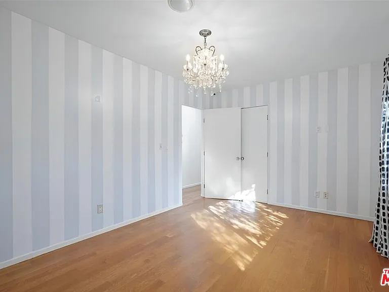 1700 San Ysidro Dr — Photo 21