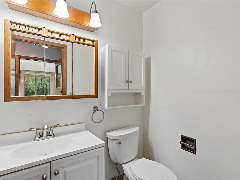 9041 N Rexleigh Dr — Photo 13