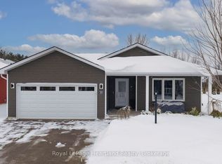 33 Lake Breeze Dr, Ashfield Colborne Wawanosh, ON N7A0B7