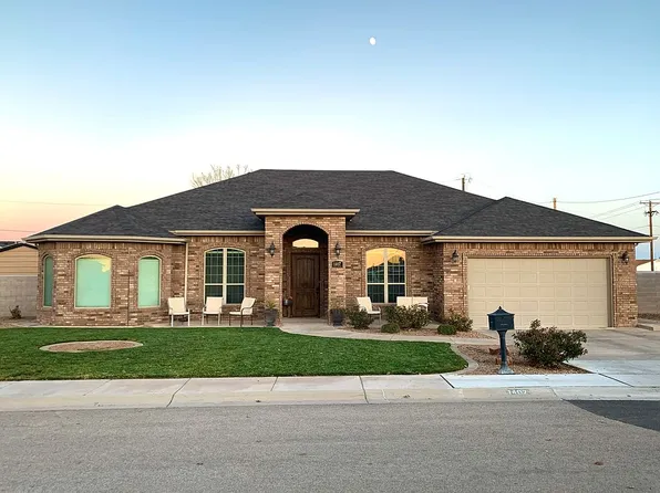 1407 Adams Dr, Artesia, NM 88210