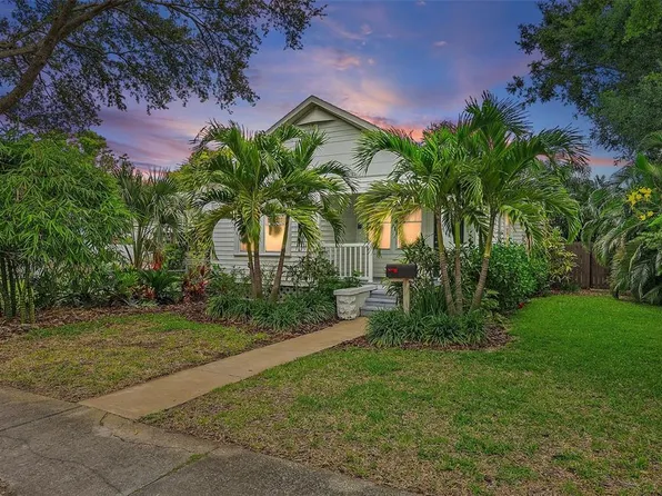 1211 14th St N, Saint Petersburg, FL 33705