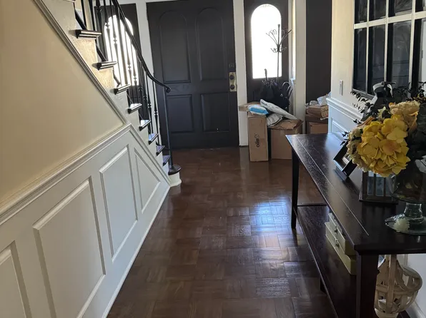 503 N Greencraig Rd, Los Angeles, CA 90049