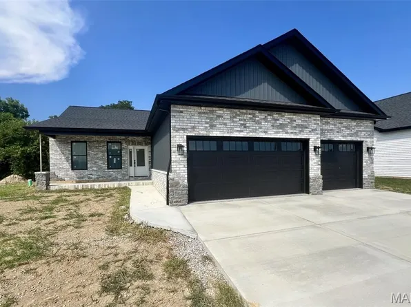 708 Mortar St, Mascoutah, IL 62258