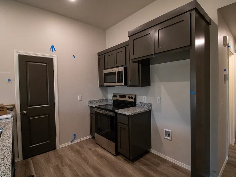 Enclave Estates — Photo 27