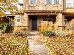 951 SW Chamberlain St, Bend, OR 97702