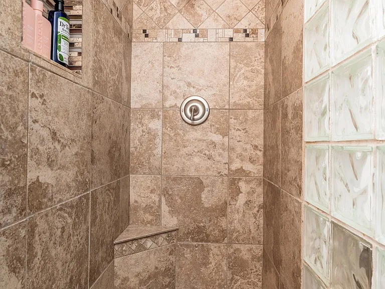 7519 E Princeton Ave — Photo 27