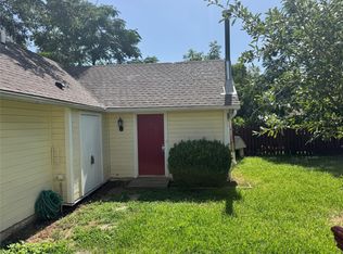 407 S Church St #B, Georgetown, TX 78626