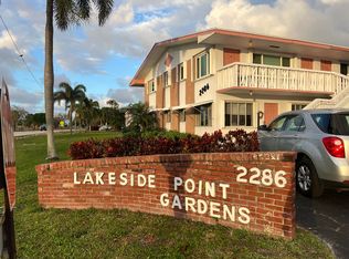 2286 Lake Osborne Drive #16, Lake Worth Beach, FL 33461