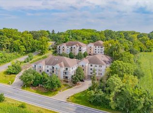 7201 Mid Town Rd APT 301, Madison, WI 53719