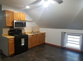 21 Forest St APT 3, Fall River, MA 02721
