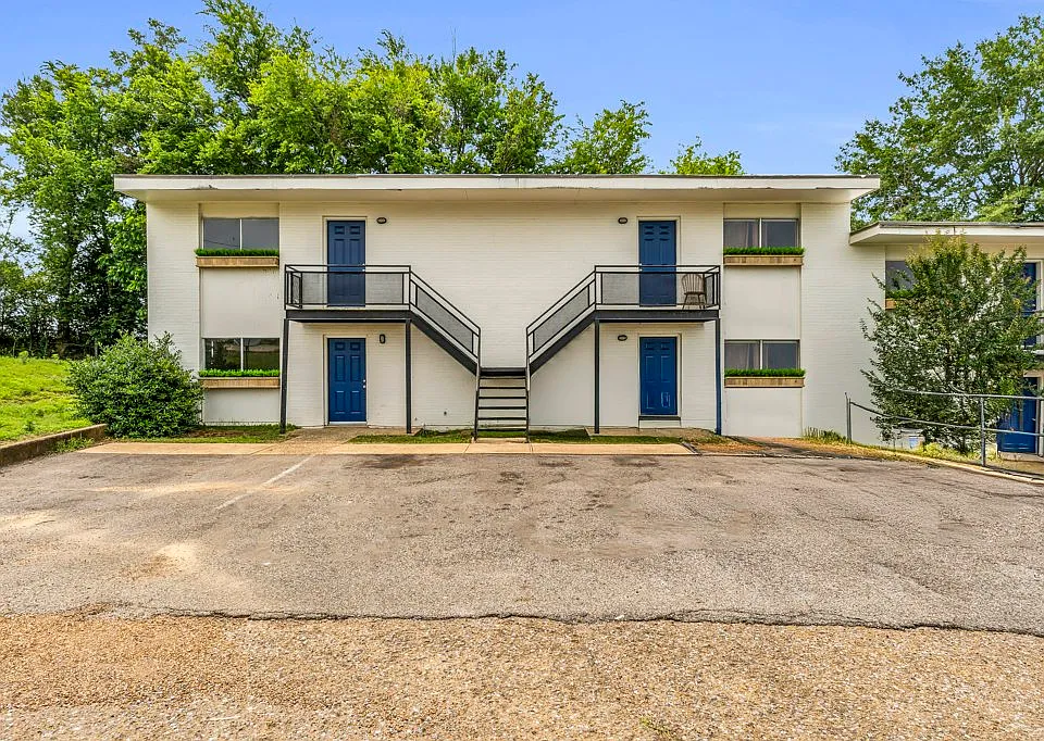 308 N McCrary Rd #15