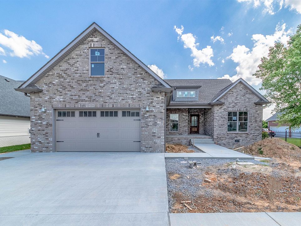 1st image of 293 Dorchester Cir
