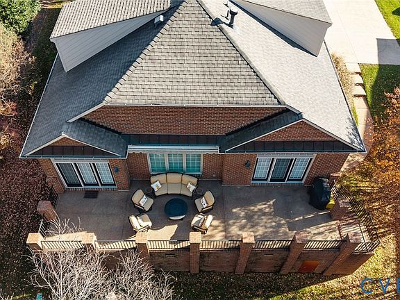 4th image of 563 Hill Grove Rd