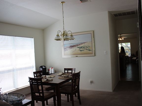 4th image of 710 Heritage Way