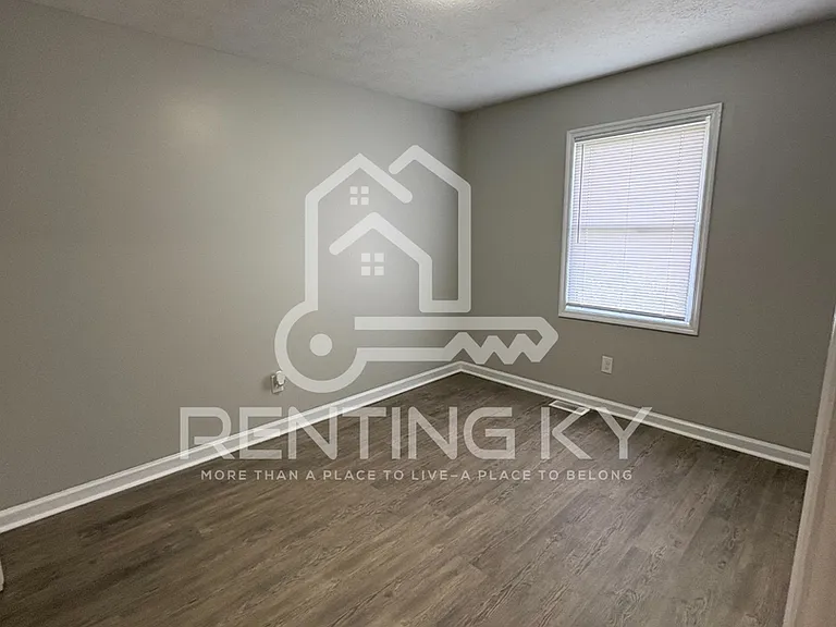 113 Manna Dr — Photo 6